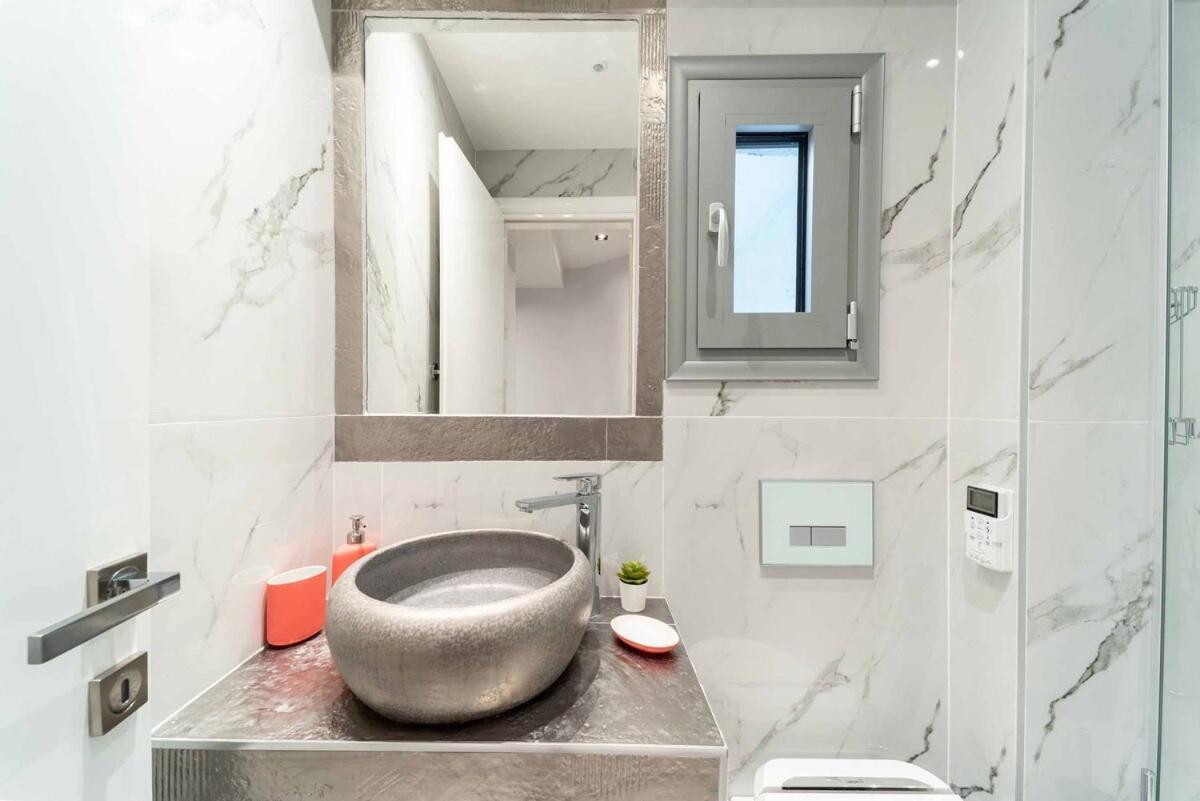Galleries Elegant Suites Thessaloniki Exterior photo