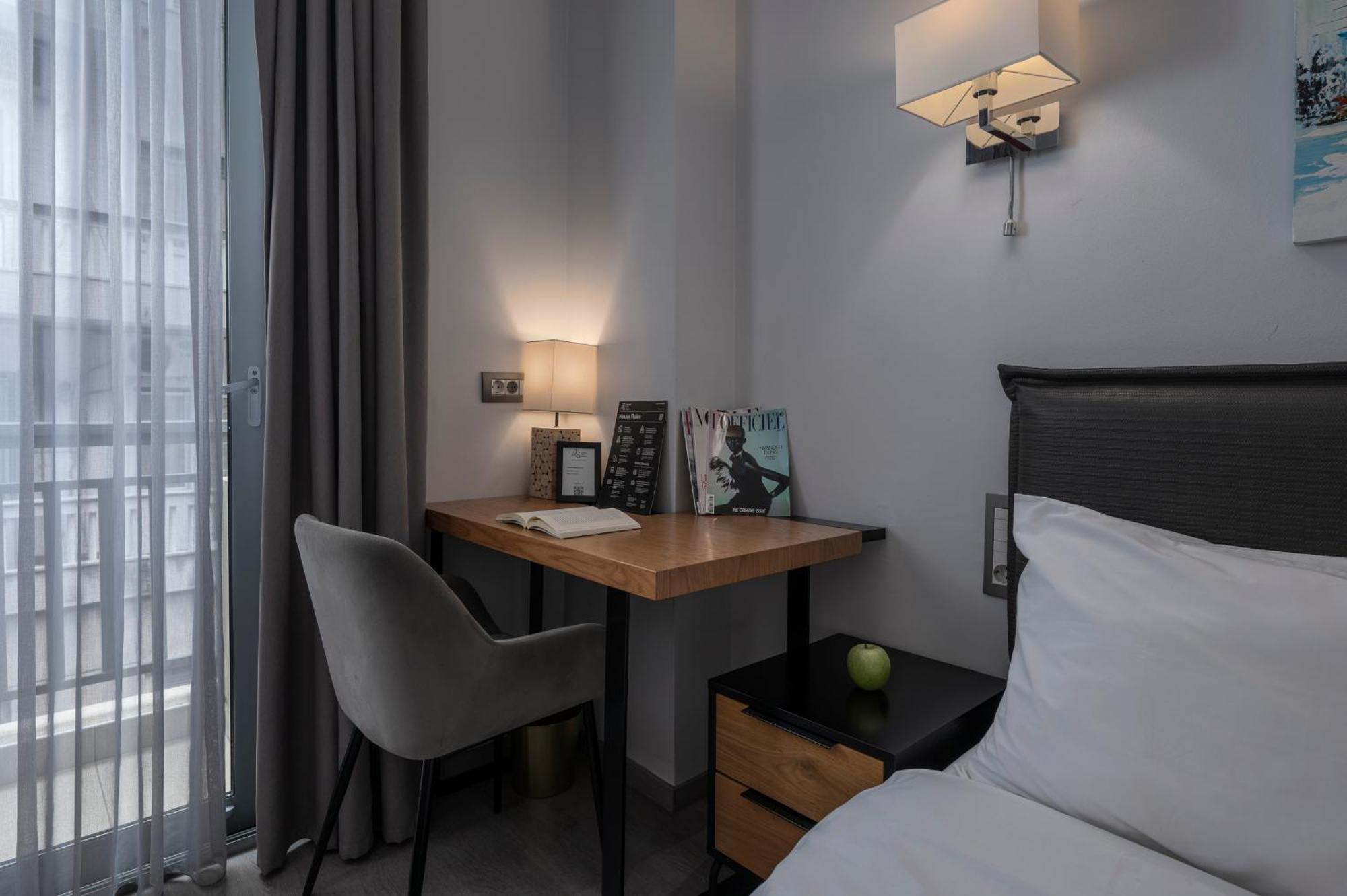 Galleries Elegant Suites Thessaloniki Exterior photo