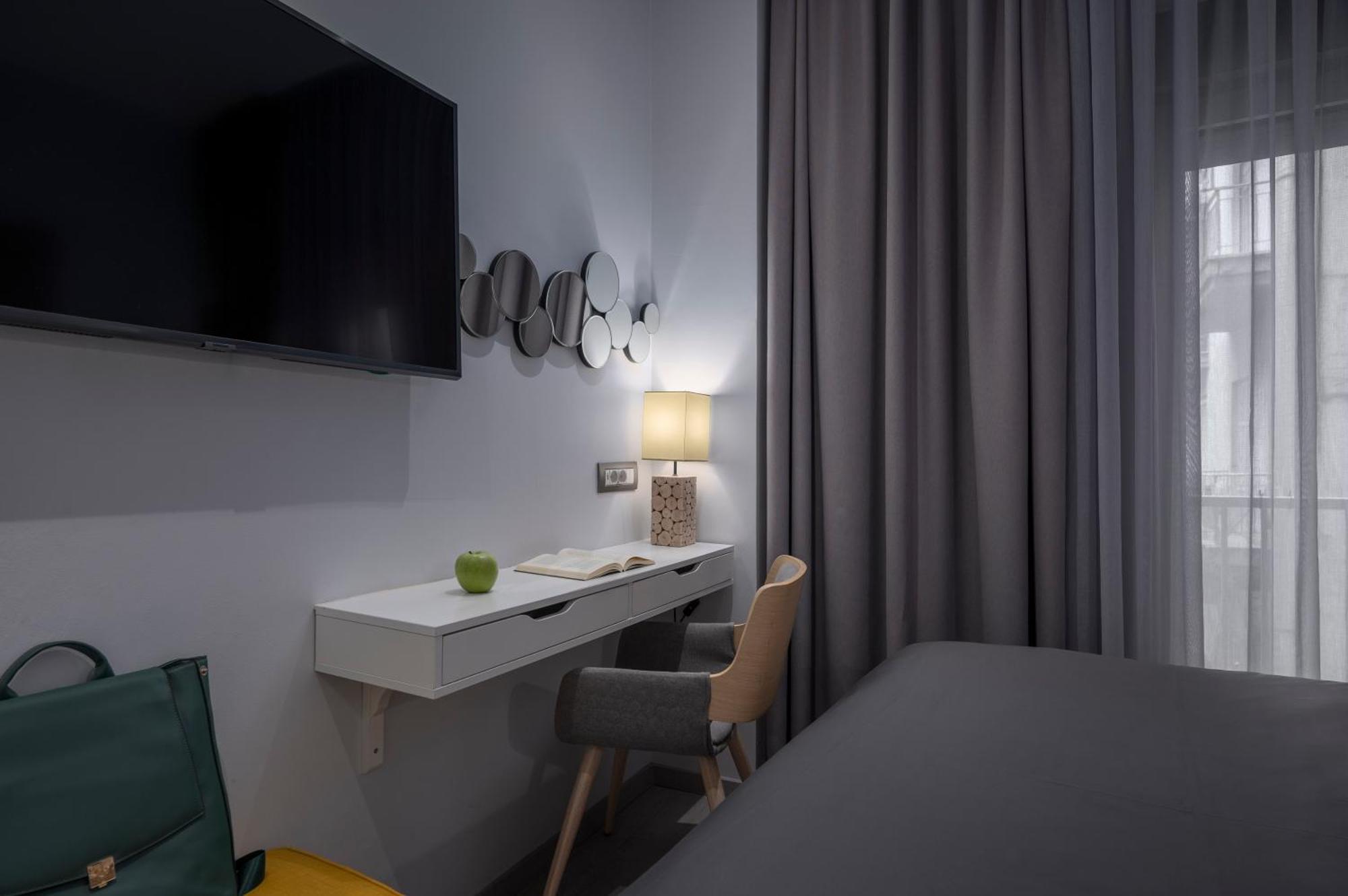 Galleries Elegant Suites Thessaloniki Exterior photo