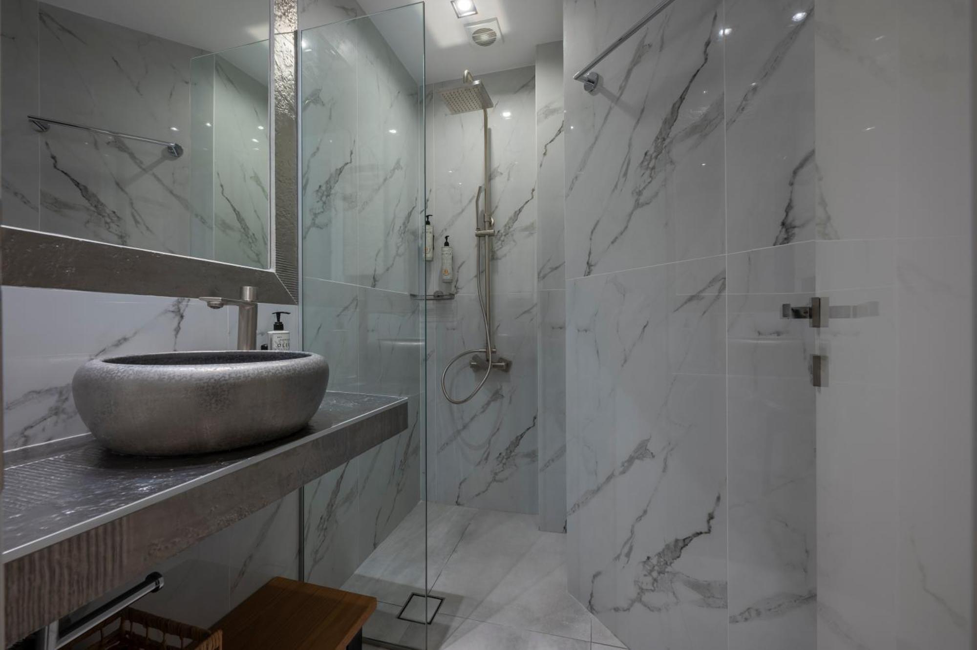 Galleries Elegant Suites Thessaloniki Exterior photo